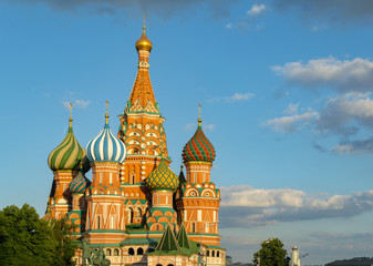 Fototapeta na wymiar St. Basil's Cathedral on Red Square in Moscow Kremlin. World famous landmark