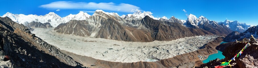 Mount Everest, Lhotse Cho Oyu and Makalu panorama