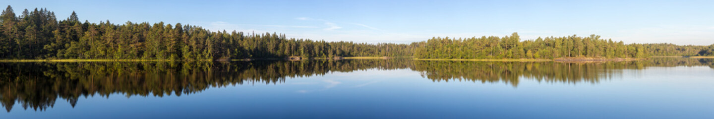 Fototapeta na wymiar morning panorama with reflections