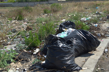 Talsano in provincia di Taranto, Italia 8/18/2019, una terra meravigliosa flagellata...