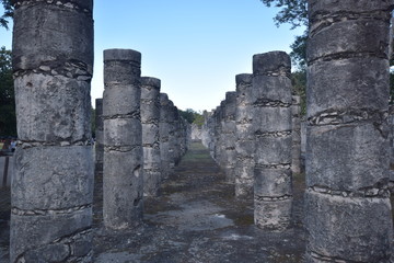 Fototapeta na wymiar chichen itza ruins 