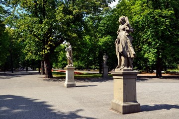 Obraz premium Baroque and rococo sculptures in the Saxon Garden (polish: Ogrod Saski) - public garden in central Warsaw, Poland, facing Piłsudski Square.