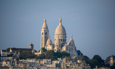 Fototapeta na wymiar Basilique du Sacré-Coeur de Montmartre , à Paris