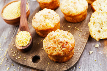 Unsweetened millet muffins