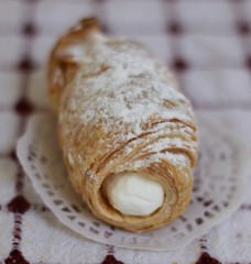 Handmade creamy cake pastries with sweet cream
