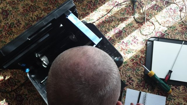 Fix a printer. The wizard repairs the printer. Repair Xerox. MFP repair.