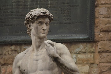 florence arch and sculpture