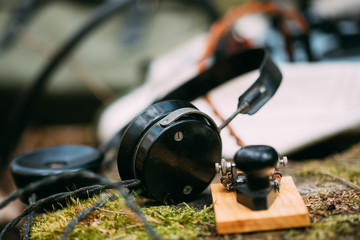 Russian Soviet Portable Radio Transceiver Used By USSR Red Army Signal Corps In World War Ii....