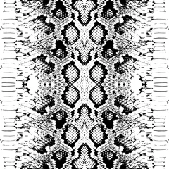 Snake skin scales texture. Seamless pattern black isolated on white background. simple ornament, Can be used for fabrics, wallpapers. Vector © EkaterinaP