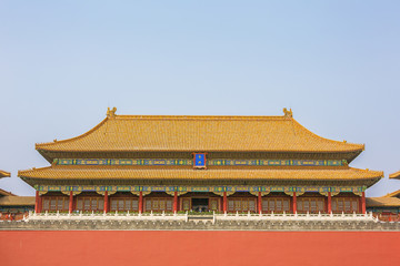 Obraz premium Southern entrance gate of the Forbidden City coming from Tiananmen Square