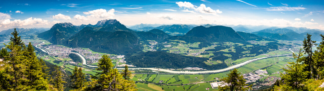 view from mount pendling in austria