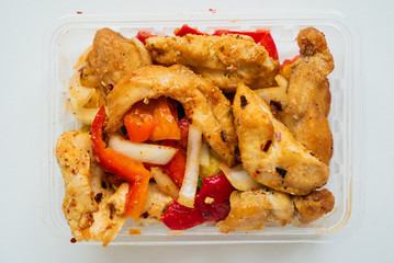 chicken with vegetables in the box