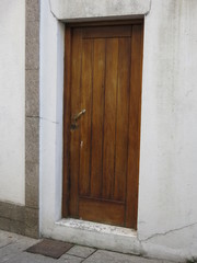 puerta vieja del norte de españa