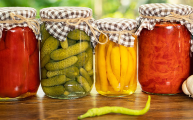 Homemade canned vegetables