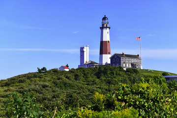 Fototapeta na wymiar Coastal scene with Montauk Lighthouse on Atlantic Ocean, Long Island, New York