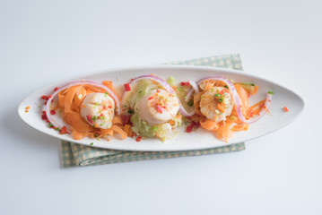 Scallops with spicy seafood sauce