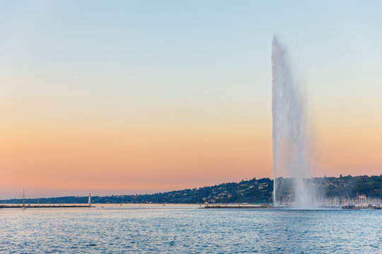 Fountain Jet d'eau at sunset in Geneva, Switzerland