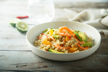 Quinoa with shrimps and avocado