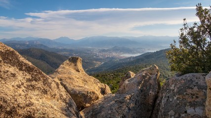 Fototapeta premium Ajacio auf Korsika bei einer morgendlichen Wanderung