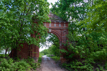 Fototapeta na wymiar Main Gate Arch of the Muromtsevs' estate, Balovnevo village, Dankov district, Lipetsk region, Russian Federation