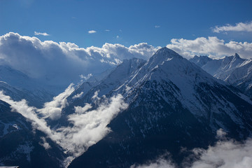 Fototapeta premium view of Mayrhofen ski resort, Austrian Alps