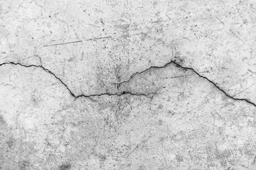 Obraz premium Crack on a cement wall