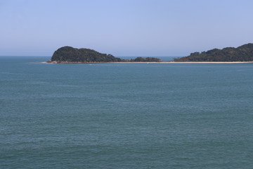 Naklejka premium Ilha no litoral de São Paulo