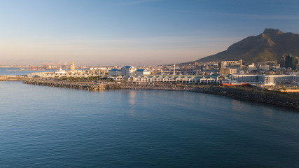 Fototapeta na wymiar views of the V&A waterfront in cape town