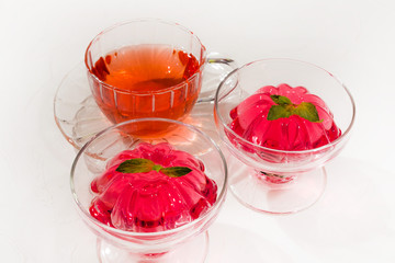 フルーツゼリー　Red and beautiful fruit jelly