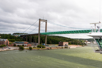 Fototapeta na wymiar Gothenburg a city in Sweden, with a view on the beautiful green bridge called 