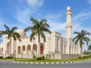 Fototapeta na wymiar Sultan Qaboos Mosque in Salalah Sultanate of Oman
