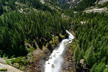 Fototapeta na wymiar Rapid flow of Merced River at Yosemite National Park, California