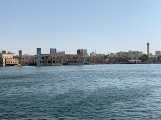 Obraz premium Canal à Dubaï, Émirats arabes unis 