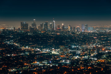 Fototapeta na wymiar View of the downtown Los Angeles skyline, from Griffith Observatory, Los Angeles, California