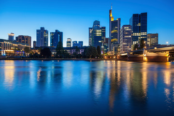 Fototapeta na wymiar Modern panorama of Frankfurt at evening