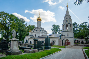 Throughout the entire Soviet period, the Donskoy Monastery served as a branch of the Central Museum of Architecture, so it was better preserved than other Moscow monasteries.    