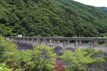 Fototapeta na wymiar 横川ダム（長野県辰野町）,yokokawa dam,tatsuno town,nagano pref,japan