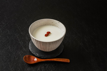 杏仁豆腐　 Apricot kernel tofu Taiwan dessert