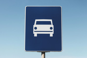 Expressway - Polish road sign with a blue sky background