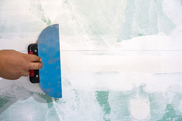 Trockenbau, Wände und Decken verputzen