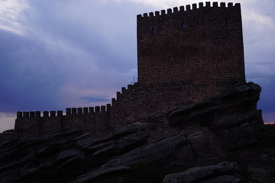 castilo de zafra hombrados guadalajara castilla la mancha espa&ntilde;a