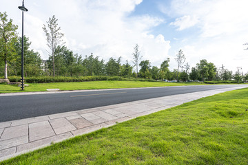 road in city © THINK b