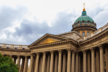 Fototapeta na wymiar Kazan cathedral in St. Petersburg, Russia