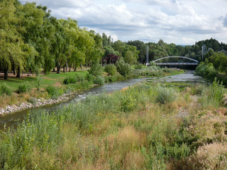 Río Najerilla a su paso por la población de Nájera; paso del camino de Santiego