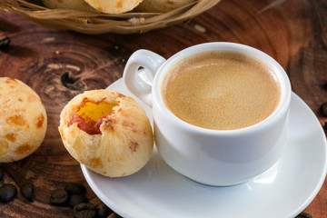 Brazilian snack cheese bread