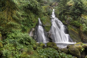 Fototapeta na wymiar Wandern am Triberger Wasserfall im Schwarzwald