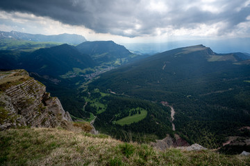 Fototapeta na wymiar Spectacular view of the top of Sceceda mountains, Dolomites Italy 