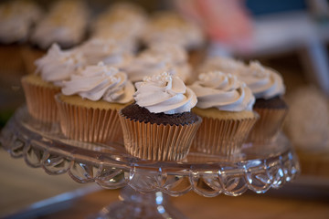cupcakes with frosting