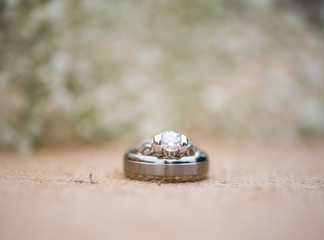 wedding rings on burlap