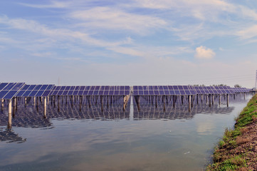 Fototapeta na wymiar Solar panels green energy
